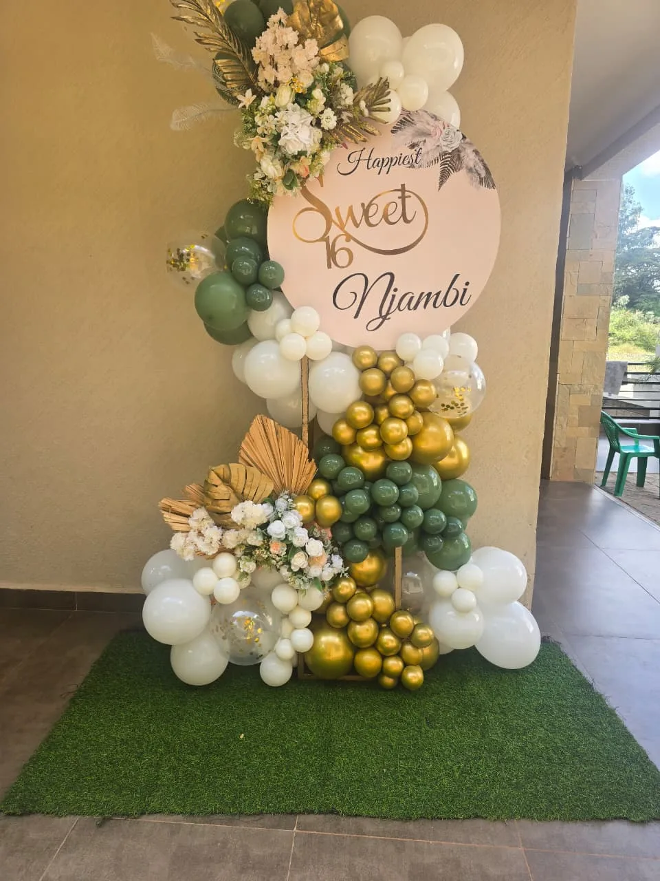Small Stand Balloon Backdrop set up at a Nairobi event by Sherehe Events - photo 2
